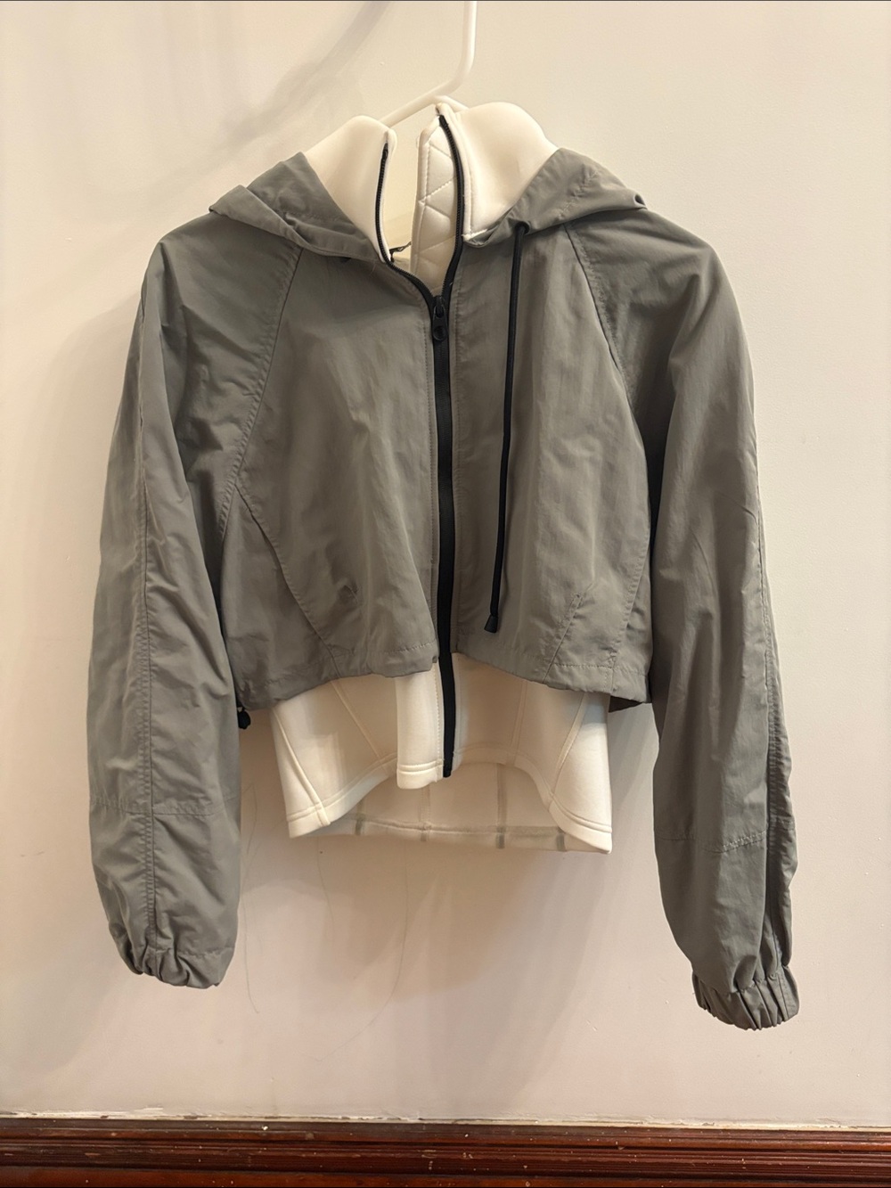Zara Cropped Hooded Utility Jacket - Gray